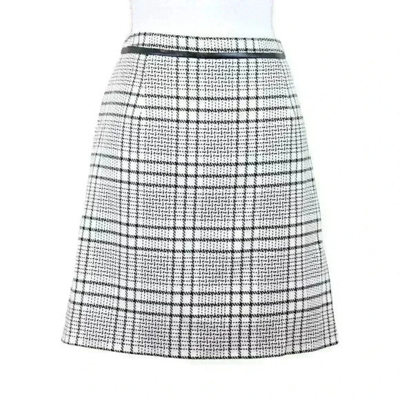 WHBM Black & White Plaid A-Line Mini Skirt – Size 10 - Picture 1 of 8